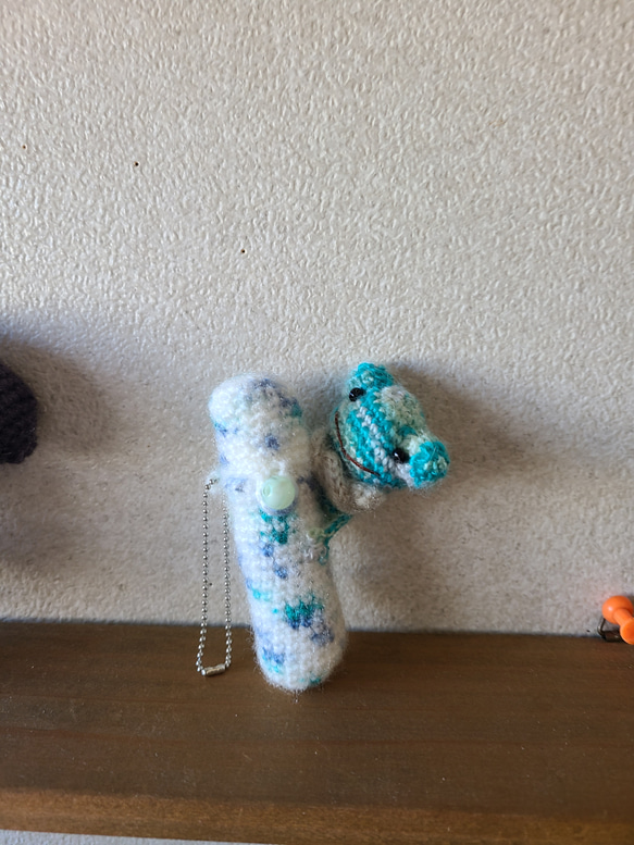 ちびガエル付き編みぐるみリップケース1 あみぐるみ rumamekoro 通販