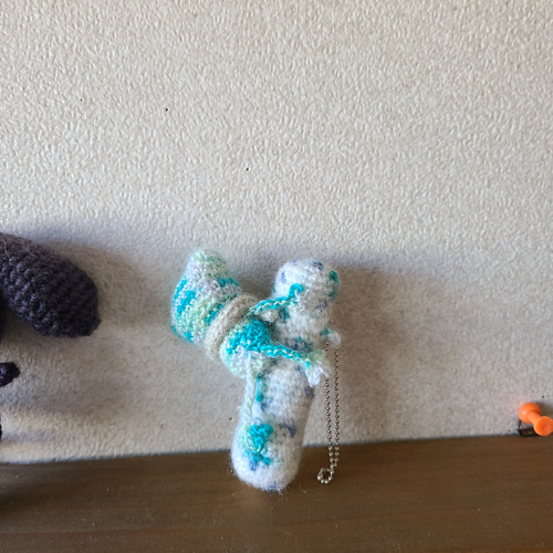 ちびガエル付き編みぐるみリップケース1 あみぐるみ rumamekoro 通販