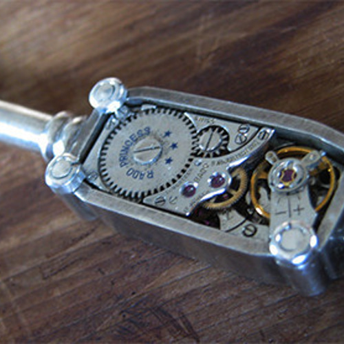 Locke & Key】Watch 時計の銀の笛 シルバーペンダント ホイッスル key