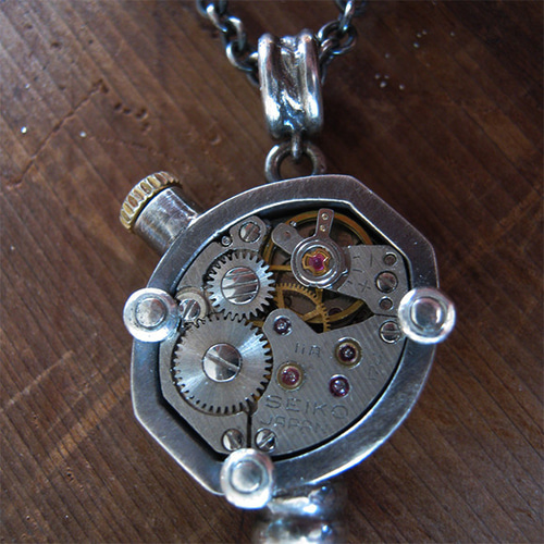 Locke & Key】Watch 時計の銀の笛 シルバーペンダント ホイッスル key