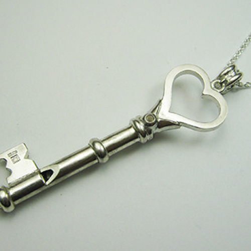 銀の笛 ハートの鍵の笛 シルバーペンダント ホイッスル heart whistle