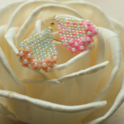 mosaic piressed earring ( pink )　 3枚目の画像