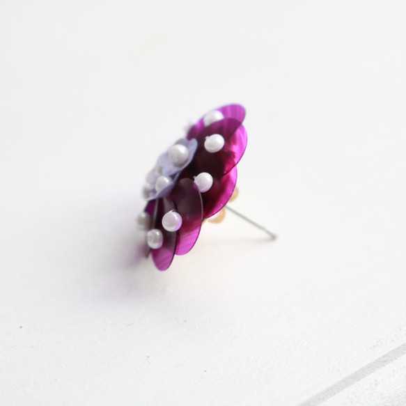 Bouquet piressed earring（ deep purple ） 3枚目の画像