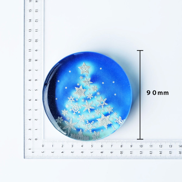 【数量限定】雪の結晶クリスマスツリー　ガラス製ペーパーウェイト　ブルー 3枚目の画像