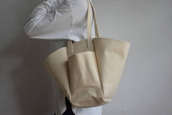 CLOVER TOTE BAG（キナリ） 3枚目の画像