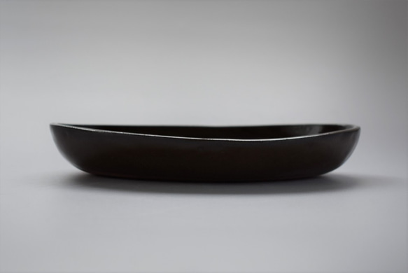 楕円形・オーバルの深皿　赤土×クリア茶色釉 4枚目の画像