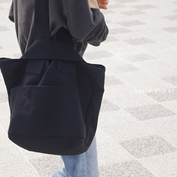 CLOUCHY SHOULDER BAG（オールブラック） 4枚目の画像