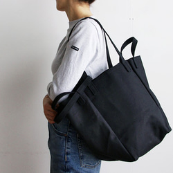 DROP SHOULDER TOTE BAG（ブラック） 1枚目の画像