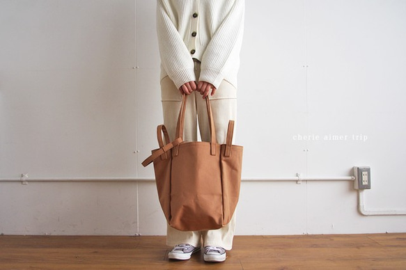 DROP1 SHOULDER TOTE BAG（モカ/ベージュ）3WAY 斜め掛け トートバッグ 帆布 大容量 2枚目の画像