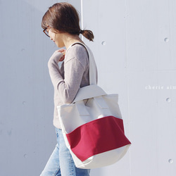 CLOUCHY SHOULDER BAG（キナリ×キャニオンレッド） 3枚目の画像