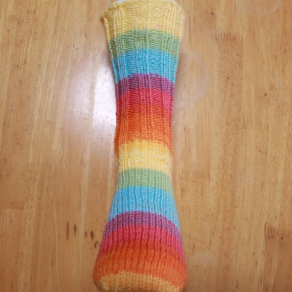 手編みあったカラフル靴下〜虹色〜 2枚目の画像
