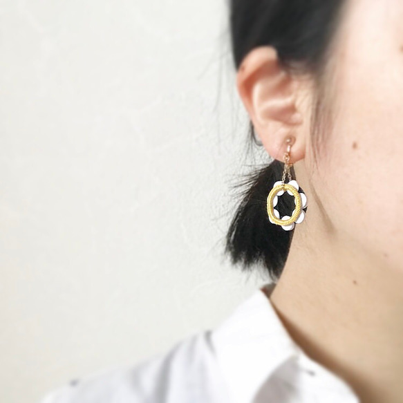 "Tambourine" Mustard Yellow/Turquoise Pierced earrings 第6張的照片