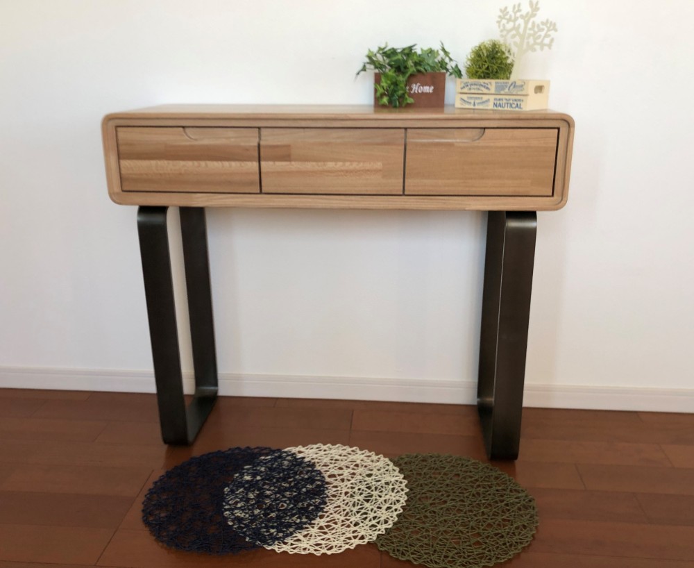 おもちページ／コンソールテーブル／木製ハンドメイド／受注製作作品