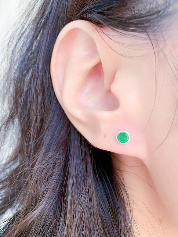純銀小圓珐瑯耳環-黃綠透-一對 第3張的照片