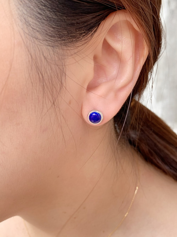 純銀鑲嵌圓形珐瑯耳環-紺青-一對 第3張的照片