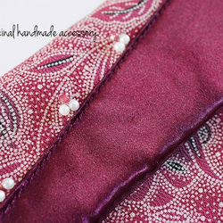 お数珠袋　赤紫色～アンティーク着物地 2枚目の画像