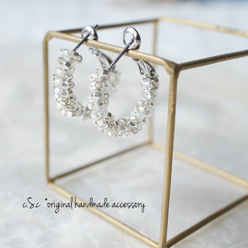 ≪glitter≫クリスタルシルバーフープピアス ピアス（フープ