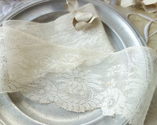 値下げしました✨フランス アンティーク チュール レース フランス アンティークチュールレース（1.9m） | grenierplus