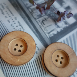 値下げ★フランスのアンティークボタン (大)木製 A068 3枚目の画像