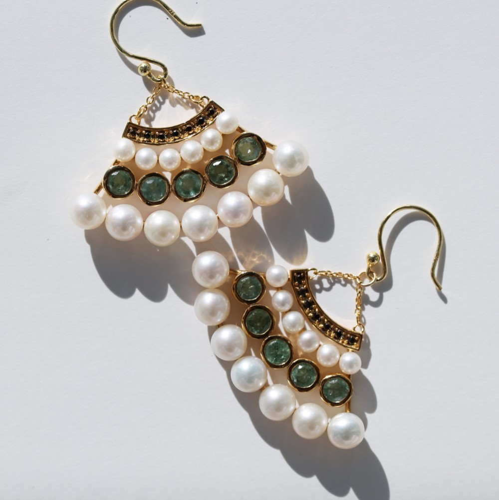 [ripple] 淡水パール(ホワイト) 扇形 ピアス/イヤリング (18KGF ゴールド)