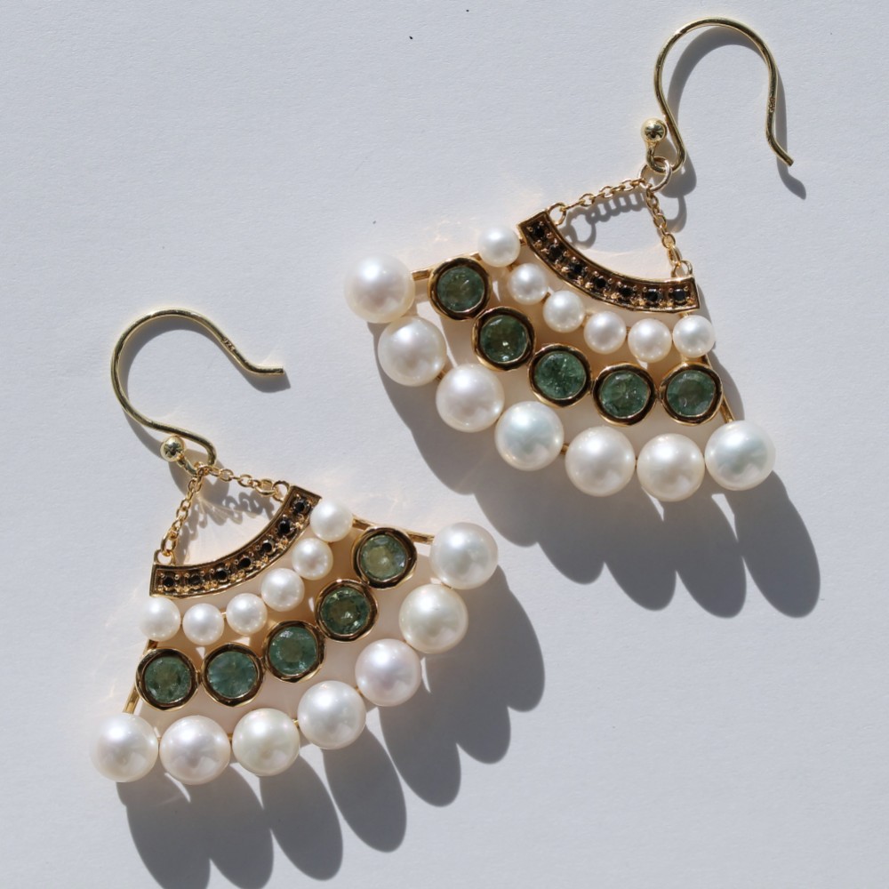 [ripple] 淡水パール(ホワイト) 扇形 ピアス/イヤリング (18KGF ゴールド)