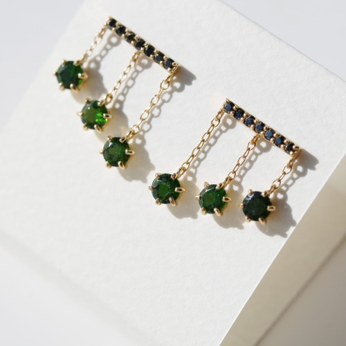triplet] クロムダイオプサイド 三連符 ピアス 18KGF ピアス（スタッド 