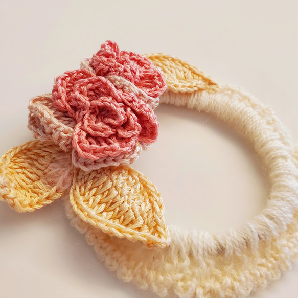 かぎ針編み　お花のヘアゴム 3枚目の画像