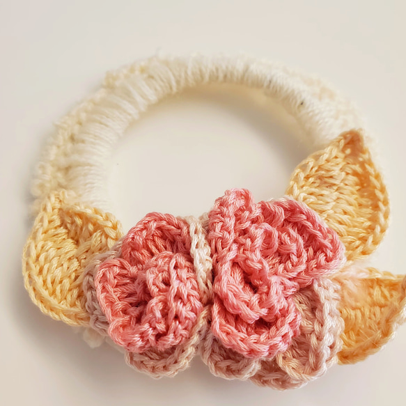 かぎ針編み　お花のヘアゴム 5枚目の画像