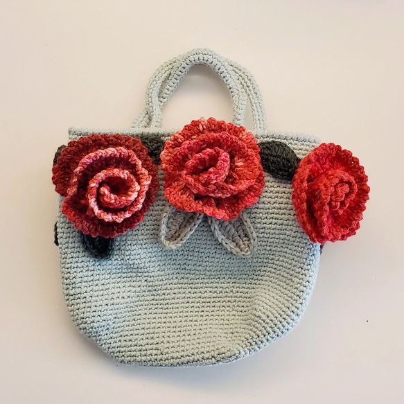 かぎ針編み　バラのミニトートバッグ 3枚目の画像