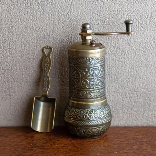 アンティーク ペッパーミル その他調味料入れ & CAMBODIA 通販 8383139