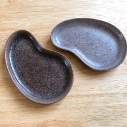 小亮灰釉豆皿-左邊的腎 第5張的照片