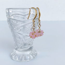 美麗的女性耳環或捷克玻璃和施華洛世奇水晶製成的耳環〜提供過敏金屬配件 第4張的照片