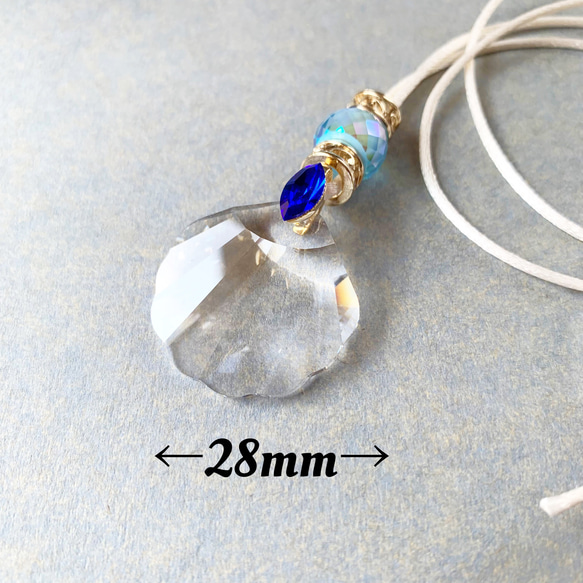 獨一無二的 Creema 限量款——美人魚般的施華洛世奇長項鍊，配以美麗的貝殼水晶 第3張的照片