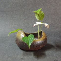 穴窯による焼き締めの花器 一輪挿し・花瓶・花器 keiogama 通販