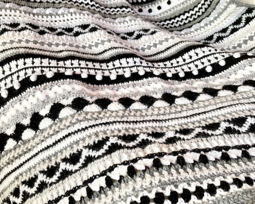 sawada itto×Jul Knittingコラボ・モチーフ編みのブランケット