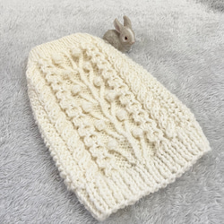 【再販4】小型犬用アラン編みセーター｢オフホワイト･生命の木｣ 1枚目の画像