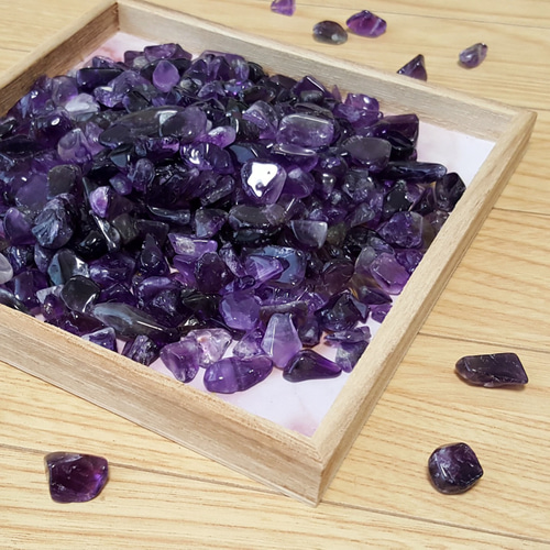 1kg★特選NEW★愛の守護石♡濃色カラー【良質アメジスト『紫水晶』さざれ】❤ 1kg☆特選NEW☆愛の守護石♡濃色カラー【良質アメジスト『紫水晶