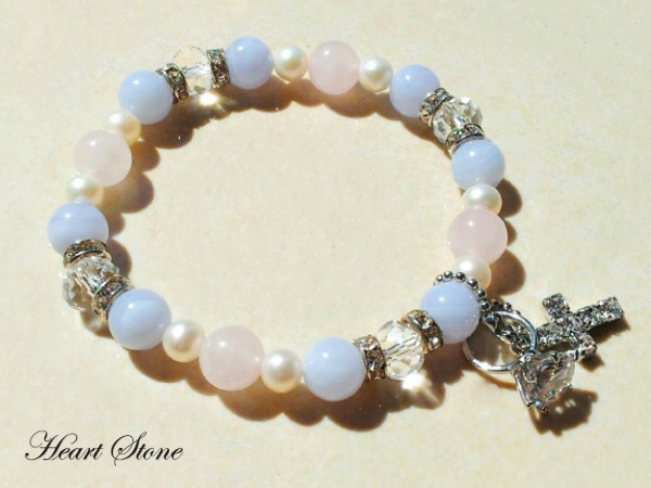 家庭運アップ、家内安全のお守りに♪淡水パール×ブルーレース×ローズクォーツの天然石ブレスレット