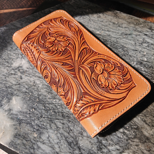 ラウンドファスナーロングウォレット レザーカービング 長財布 Luna