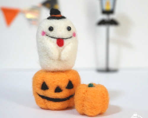 ハロウィン飾りOkg ミニおばけとお菓子 羊毛フェルト ハンドメイド ハロウィン飾りOkg ミニおばけとお菓子 羊毛フェルト ハンドメイド