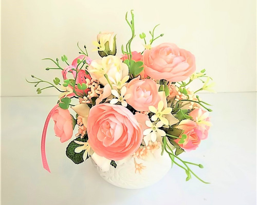 ラナンキュラス の アーティフィシャルフラワー アレンジ ピンク