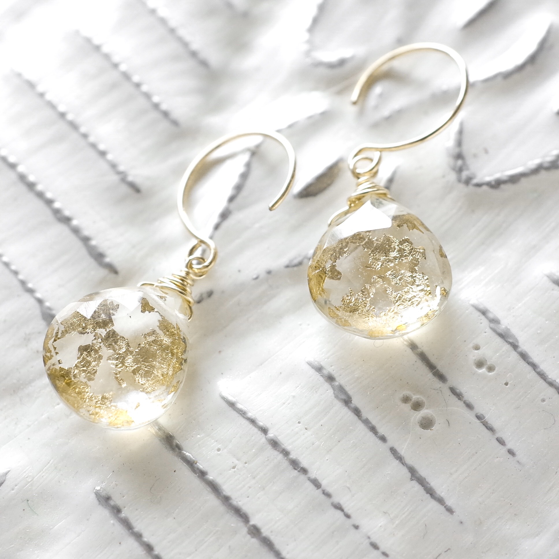 【Creema限定】トリプレットクリスタルAAAのフックピアス(14kgf)