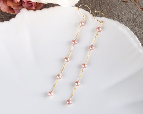 天然石♡優しいピーチピンクケシパールのロングピアス14kgf 天然ピンクカラー＊淡水パールのロングピアス（14KGF）／イヤリング