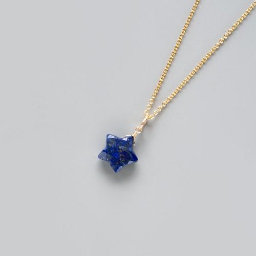 14KGF×Blueスターネックレス45cm スターカットラピスラズリのネックレス（14KGF） ネックレス