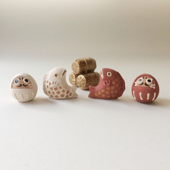 受注制作] めで鯛 （素焼きの紅白の鯛 置物） その他置物 okara.bo