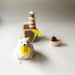 [受注制作] お花が持てちゃう仔シロクマ（素焼きの仔シロクマ　置物） 3枚目の画像