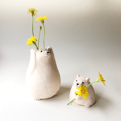 [受注制作] お花が持てちゃう仔シロクマ（素焼きの仔シロクマ　置物） 4枚目の画像