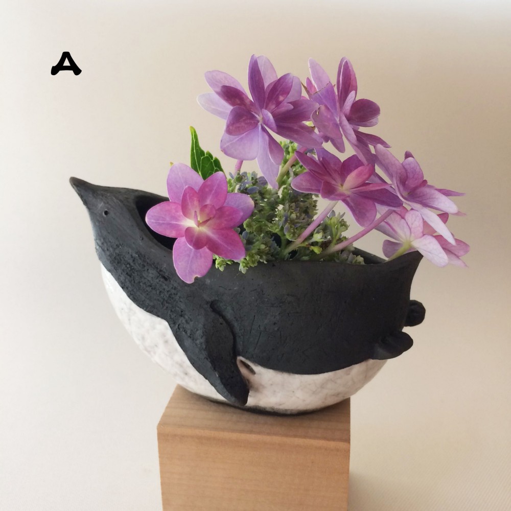 花瓶の花 刺繍作品 約50cm x 40cm-「最新予約アイテム」