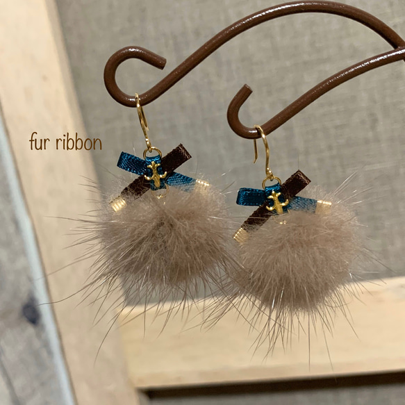 3色 ミンクファー ミックス ピアス 2