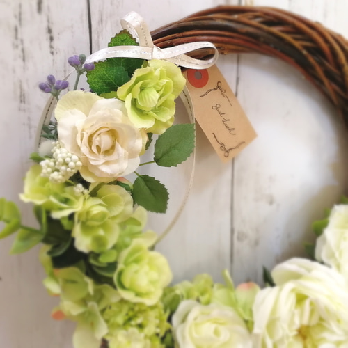 ラナンキュラスとオールドローズのナチュラルリース✳25センチ  